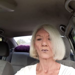 Meet your Posher, Vicki